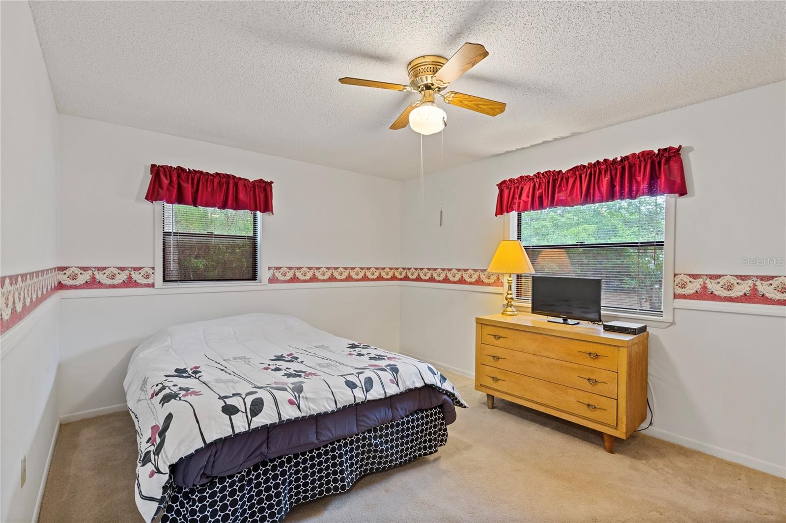 WEEKI WACHEE ACRES ADD - Residential
