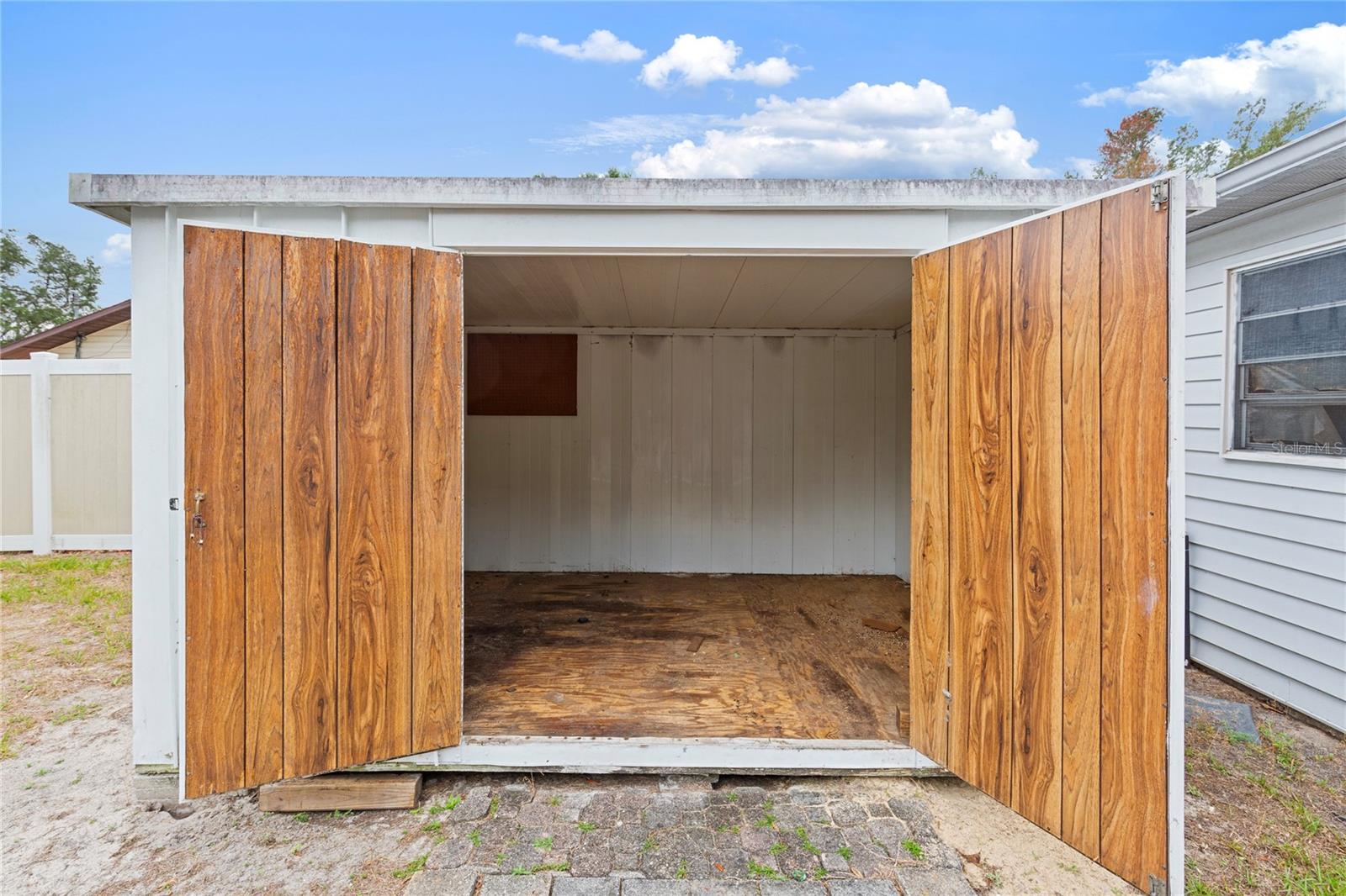 WEEKI WACHEE ACRES ADD - Residential