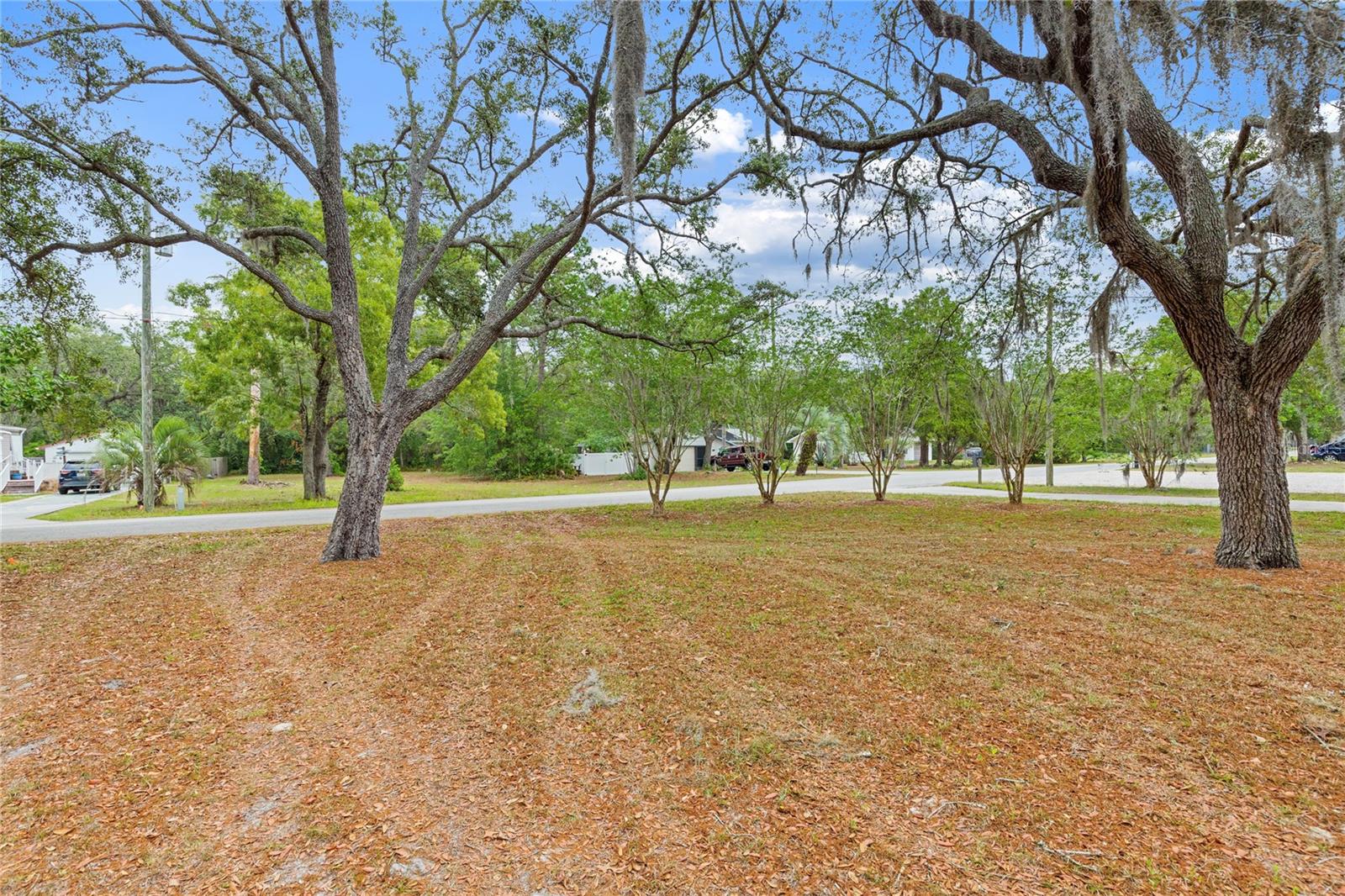 WEEKI WACHEE ACRES ADD - Residential