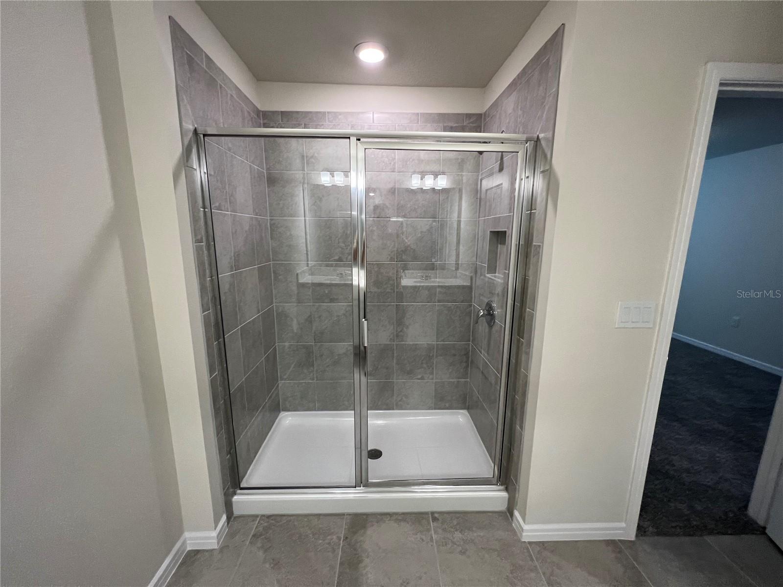 BELLE HAVEN PH 1 - Residential Lease