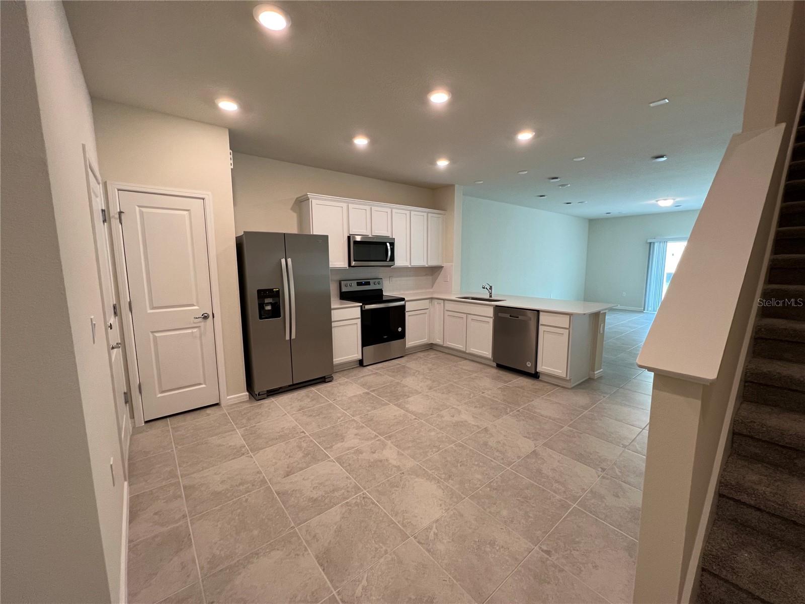 BELLE HAVEN PH 1 - Residential Lease