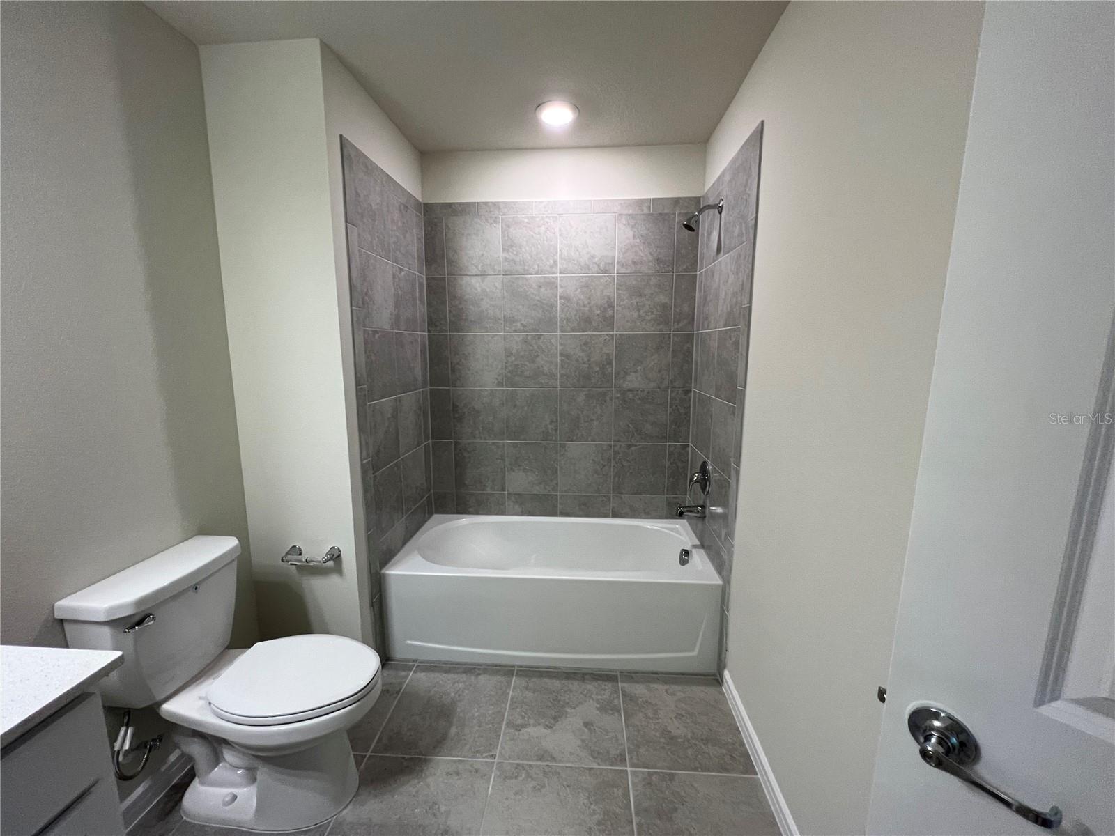 BELLE HAVEN PH 1 - Residential Lease