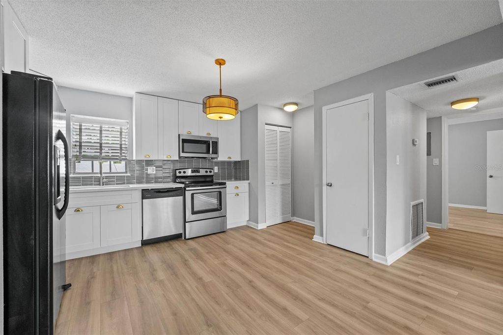 Photo of 317 E Amelia Street #4, Orlando, FL 32801 (MLS # O6376641)