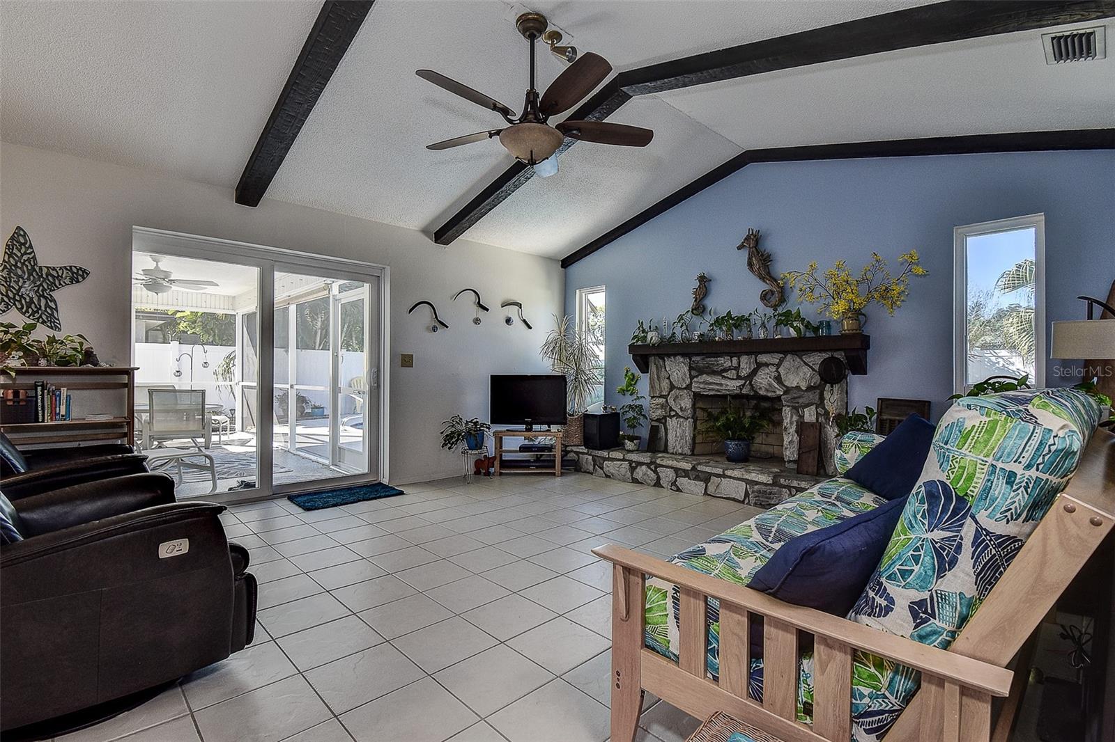 OAKHURST HIGHLANDS - Residential