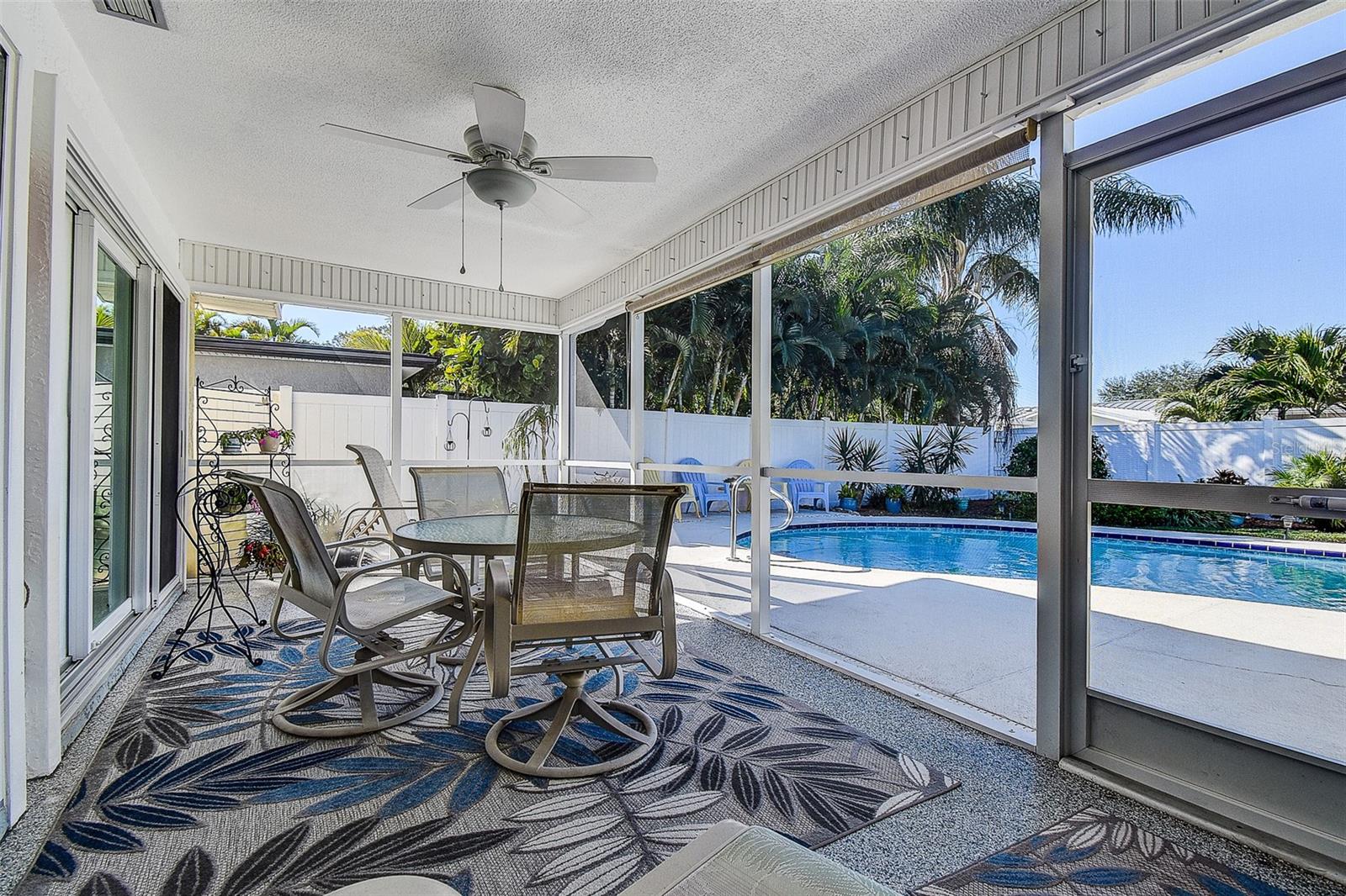 OAKHURST HIGHLANDS - Residential