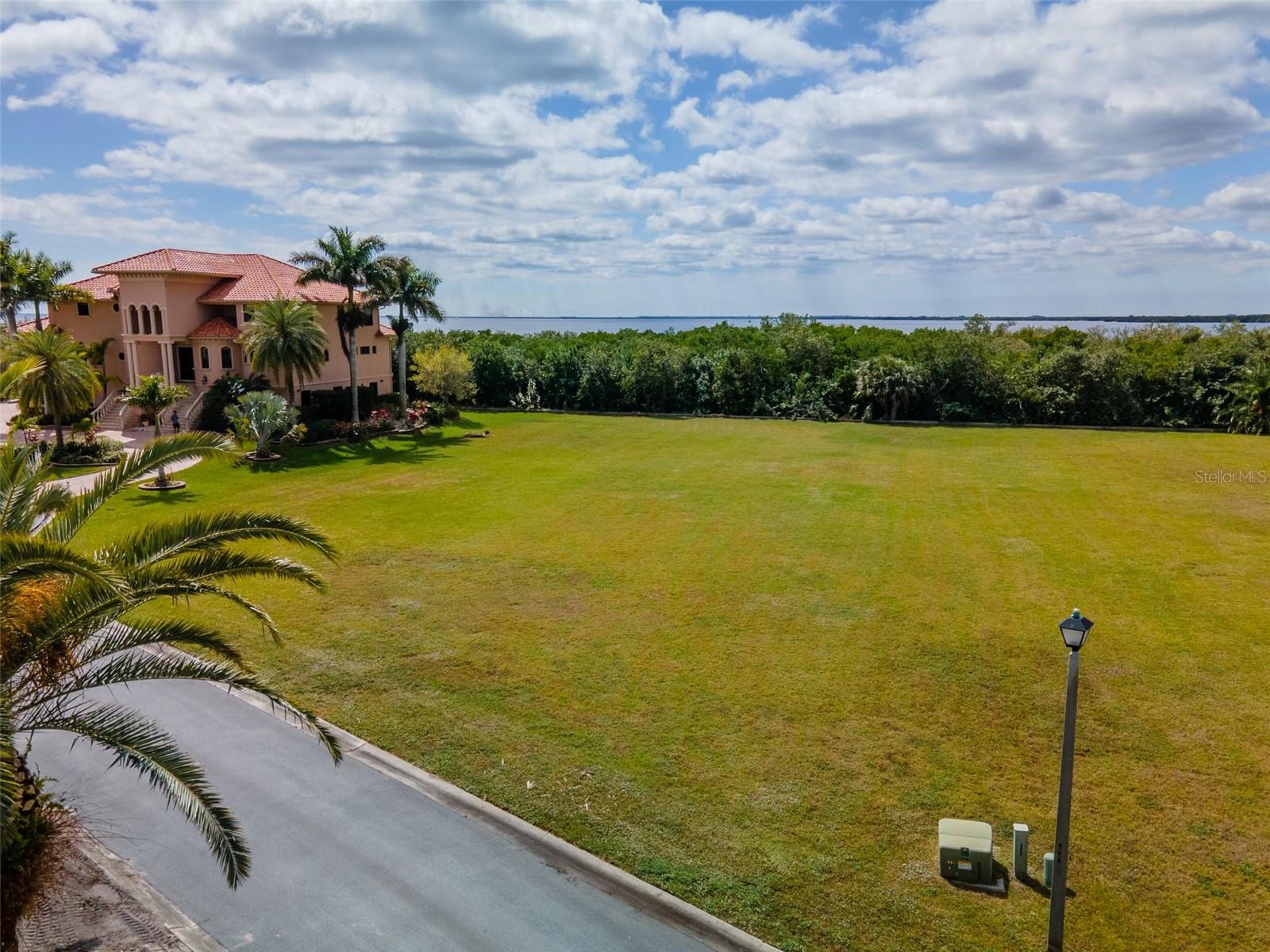 GRASSY POINT ESTATES - Land