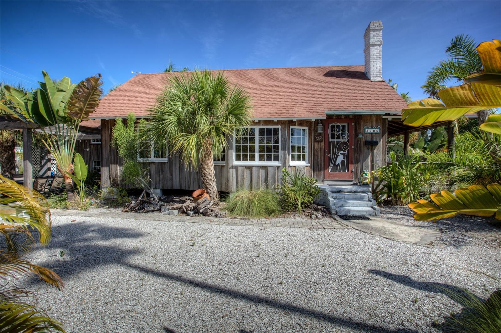 Pass A Grille Gem! Historically renovated, built with natural cypress wood. Cathedral ceiling, wood floors and a brick fireplace. Rare original post and beam construction fishing cottage. The home is cozy and comfortable. Two bedrooms and 2 baths. Set on a large, private lot near the Don Cesar. The house is only steps away from the sugary, soft sands of the best beach on the West Coast of Florida! A private, single family residence available for those who appreciate vintage beach living. Close to the restaurants and the 8th Avenue Historic District Shoppes. The house is fully furnished. Walk for miles. The sunsets are the best ever!. The Gulf water is soothing. The beach is Fabulous!
Tampa Bay Loves Pass A Grille Beach.
