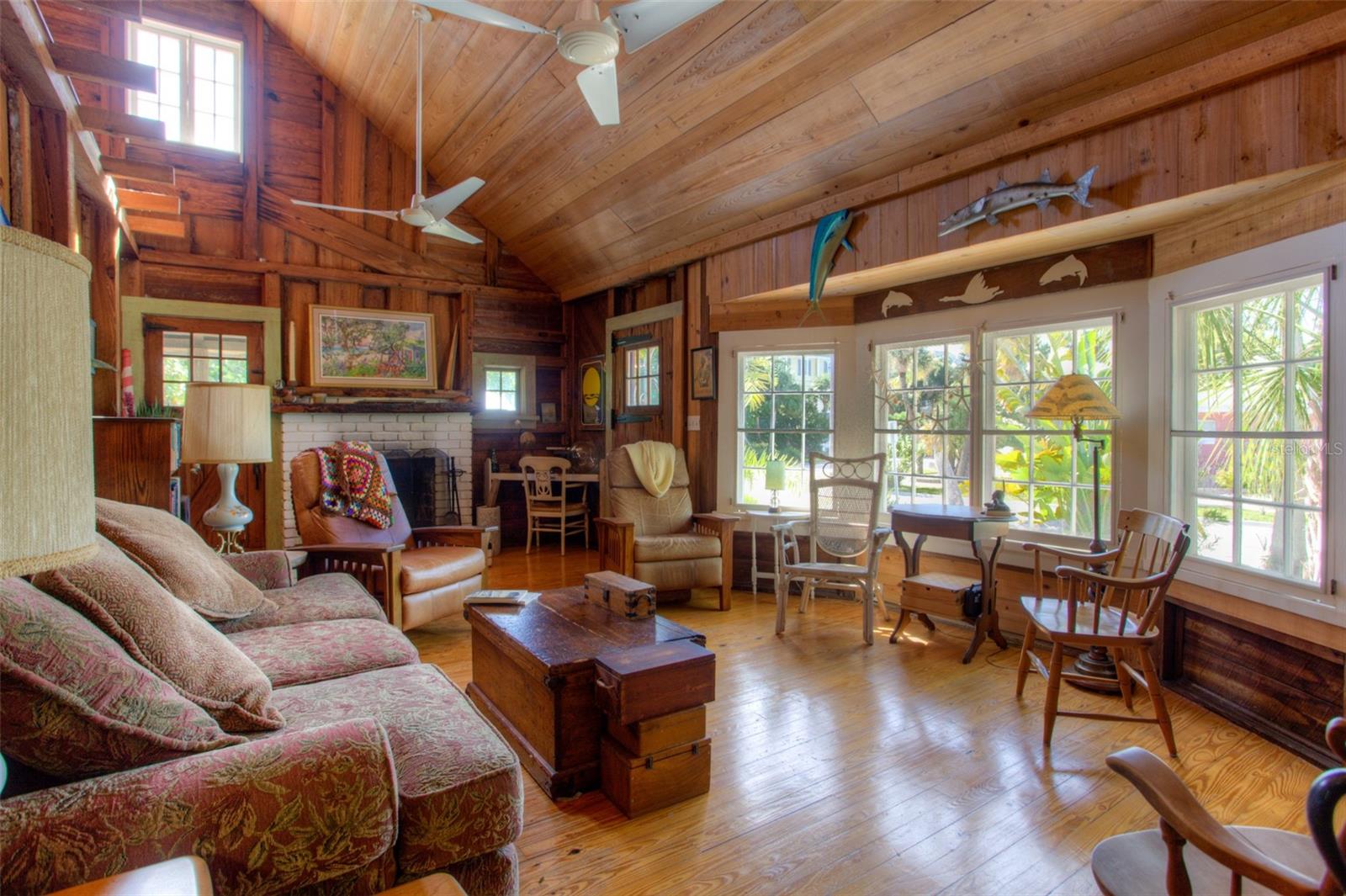 NORTH PASS-A-GRILLE SEC A - Residential Lease