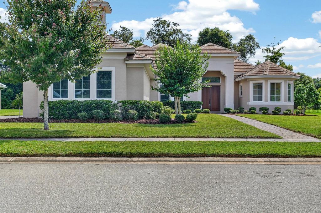 Photo of 46 New Leatherwood Drive, Palm Coast, FL 32137 (MLS # FC318948)