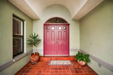 A home in PALM HARBOR