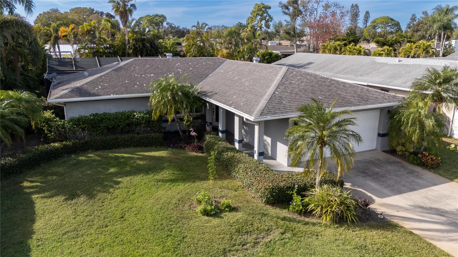 PALMA SOLA VILLAGE - Residential