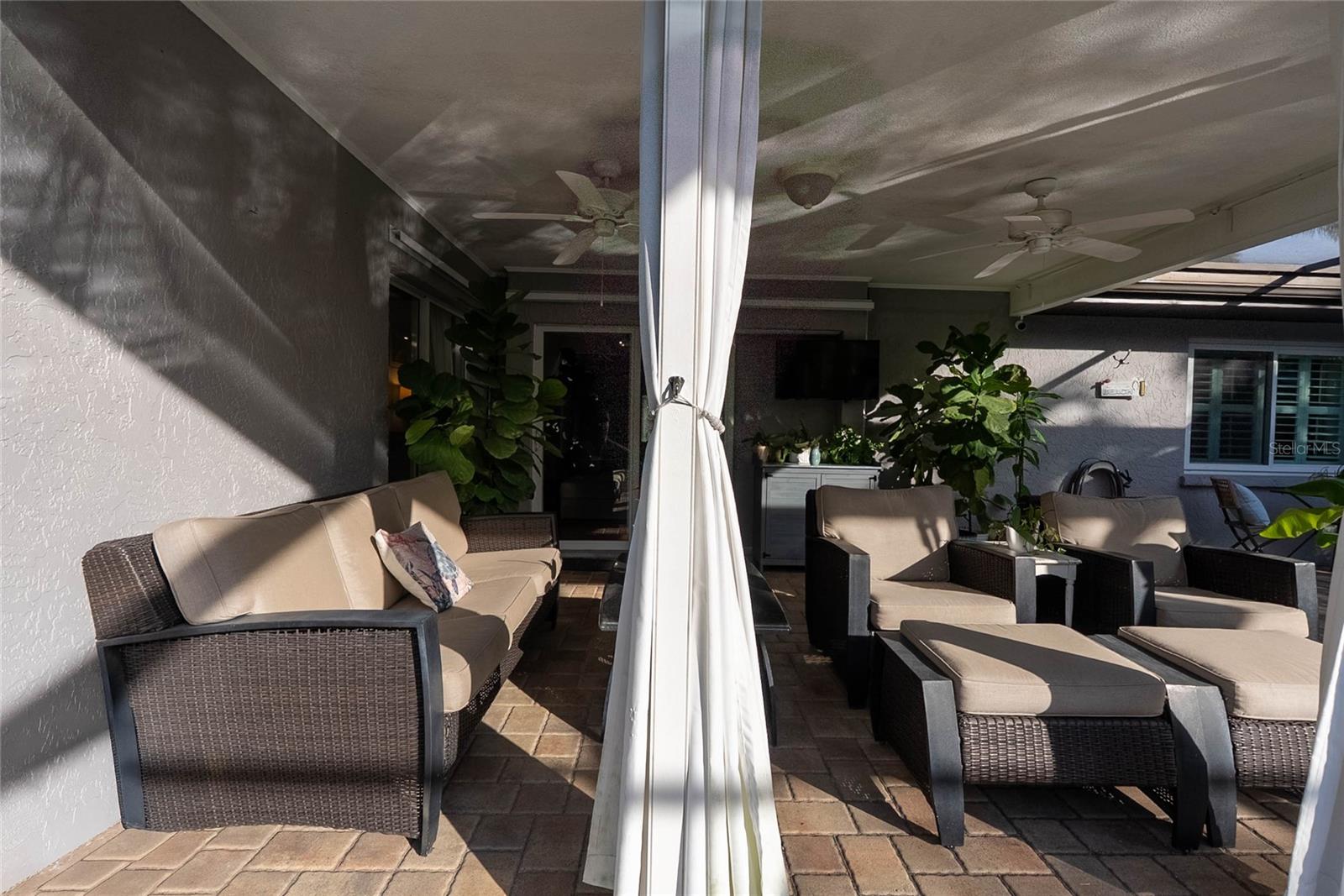 PALMA SOLA VILLAGE - Residential