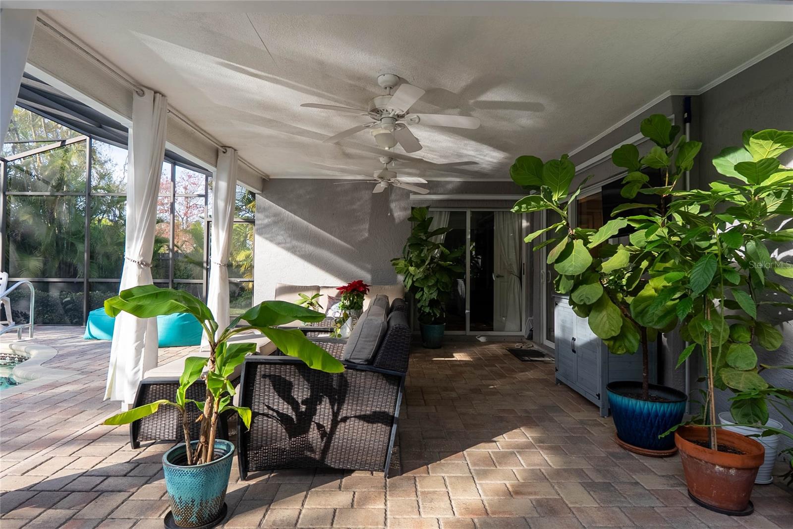 PALMA SOLA VILLAGE - Residential