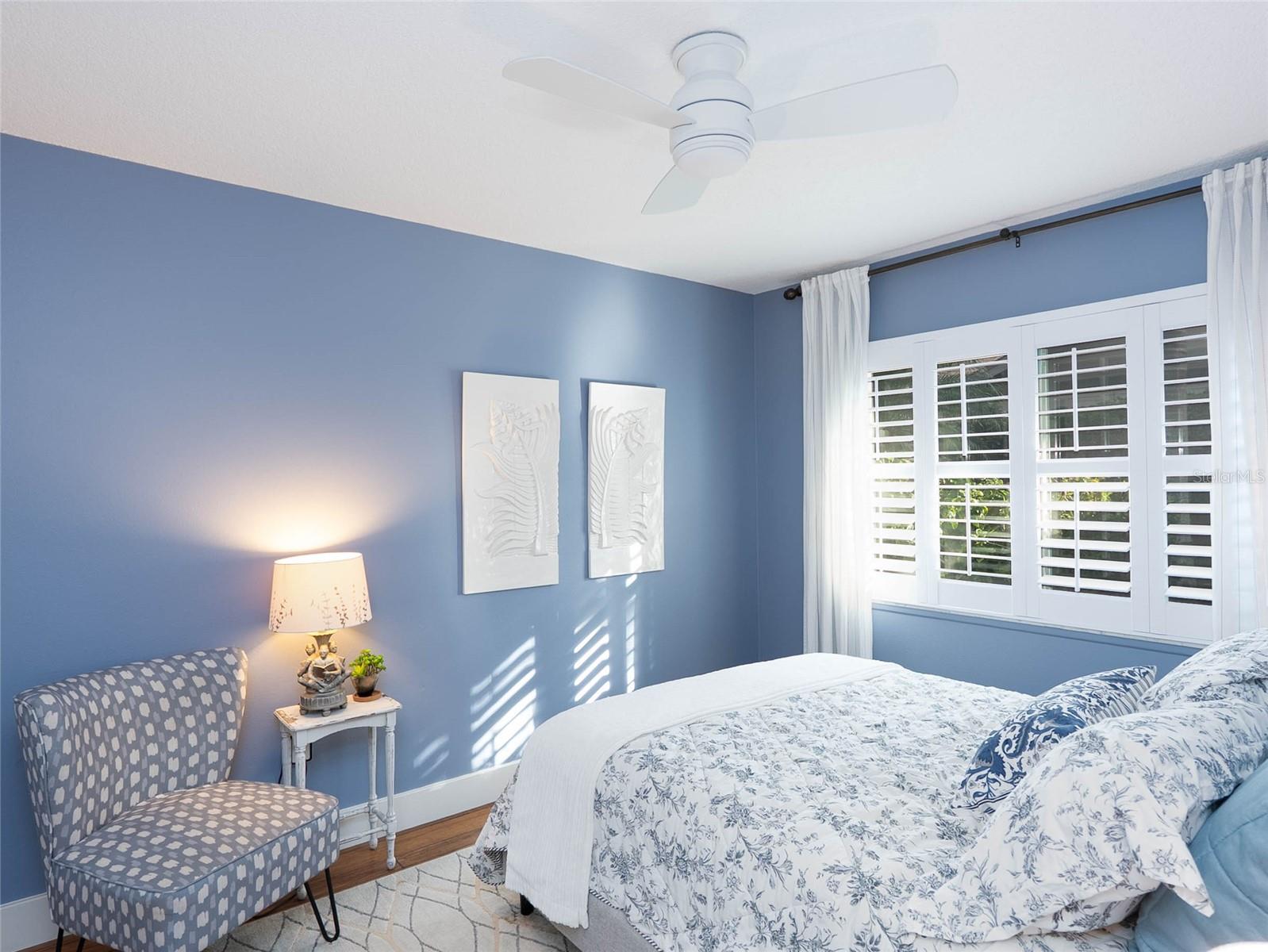 PALMA SOLA VILLAGE - Residential