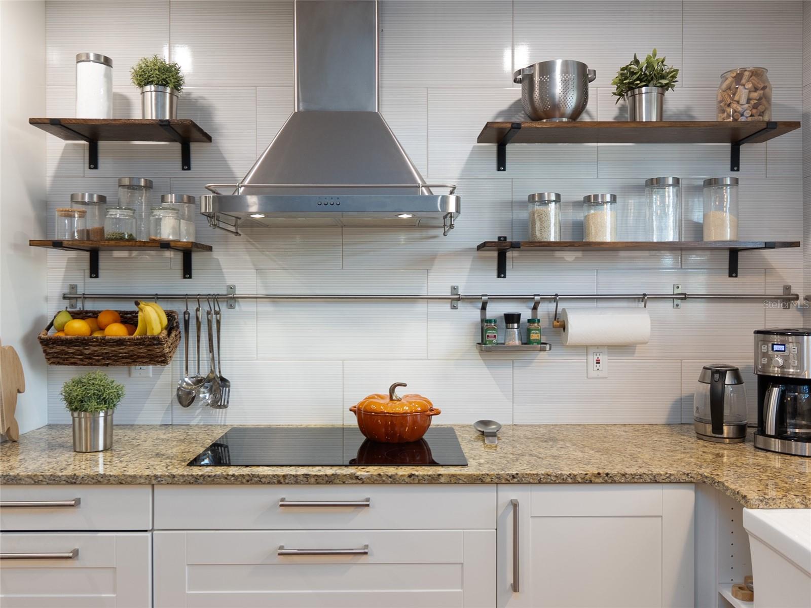 PALMA SOLA VILLAGE - Residential