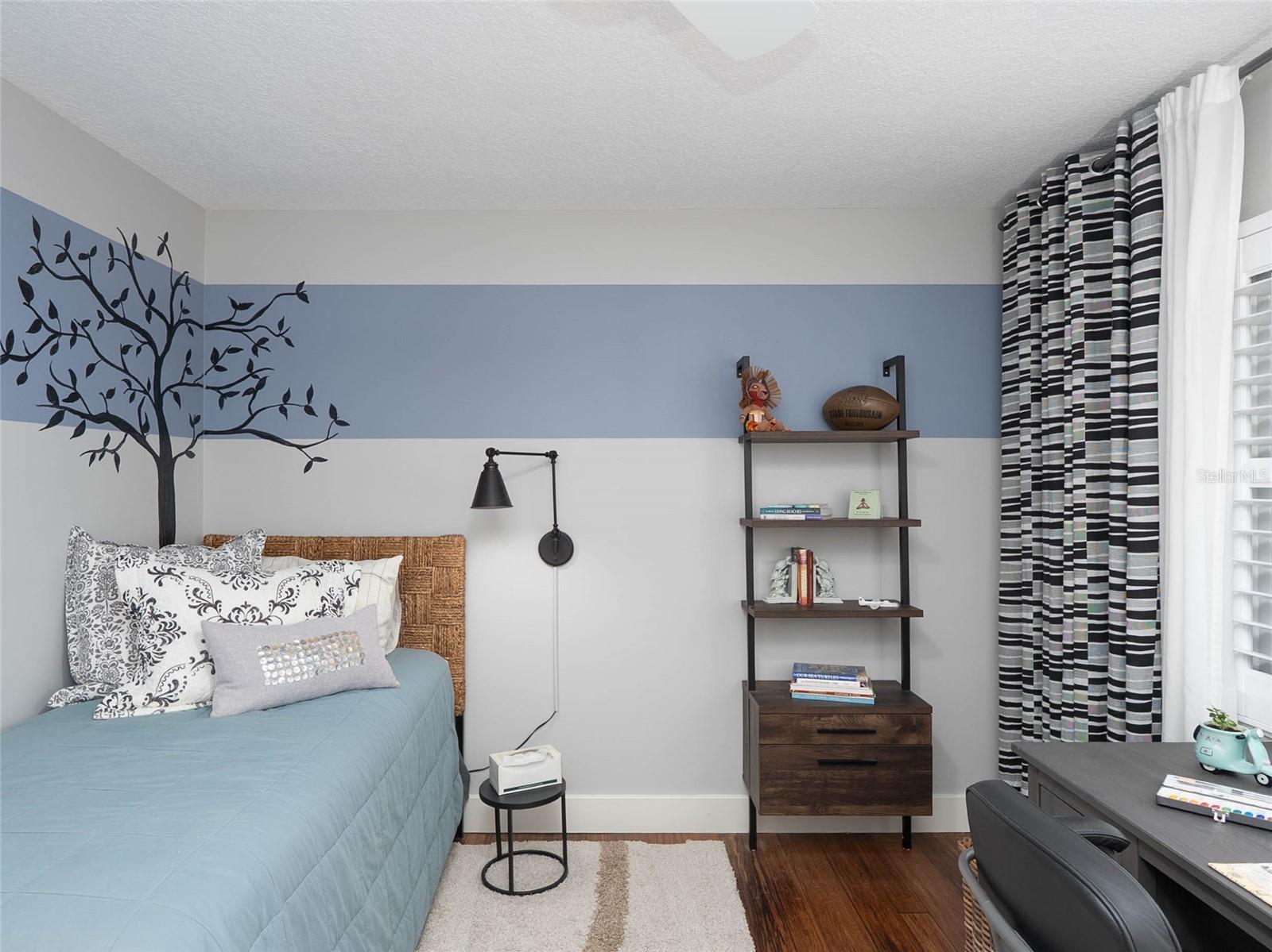 PALMA SOLA VILLAGE - Residential