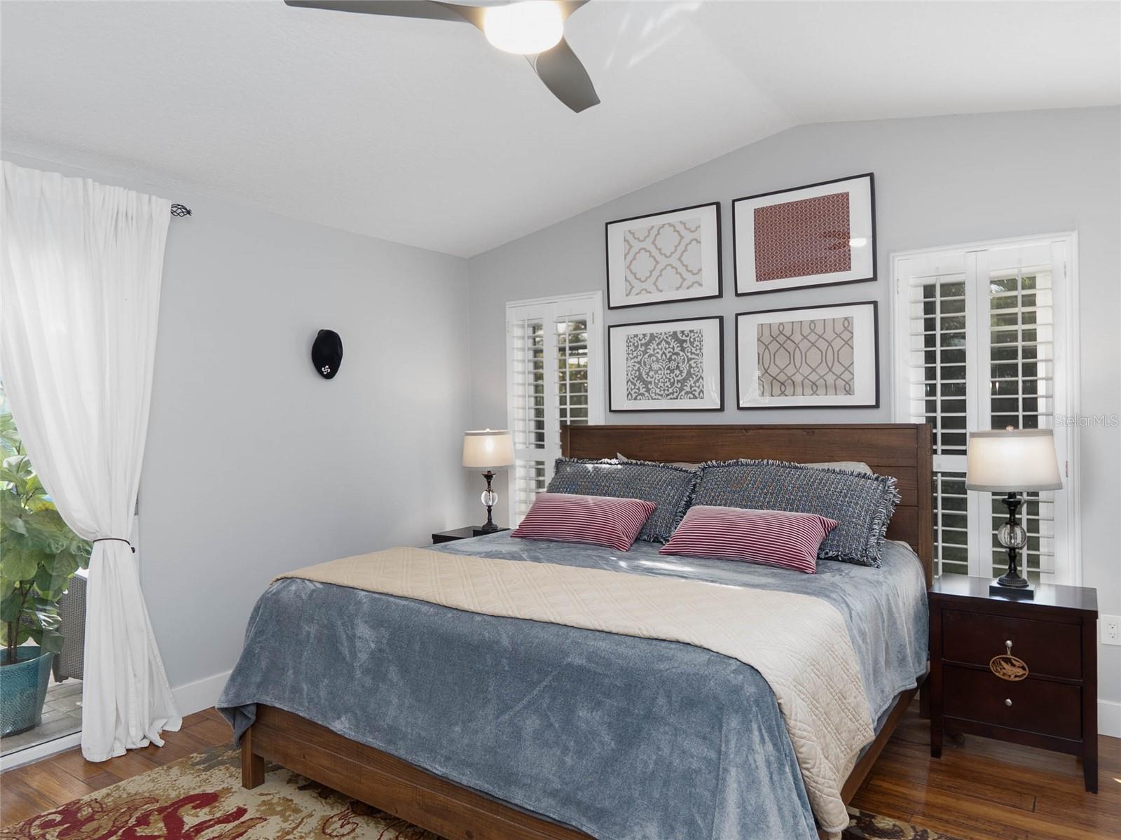 PALMA SOLA VILLAGE - Residential