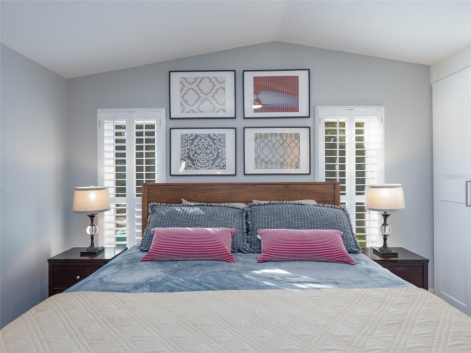 PALMA SOLA VILLAGE - Residential