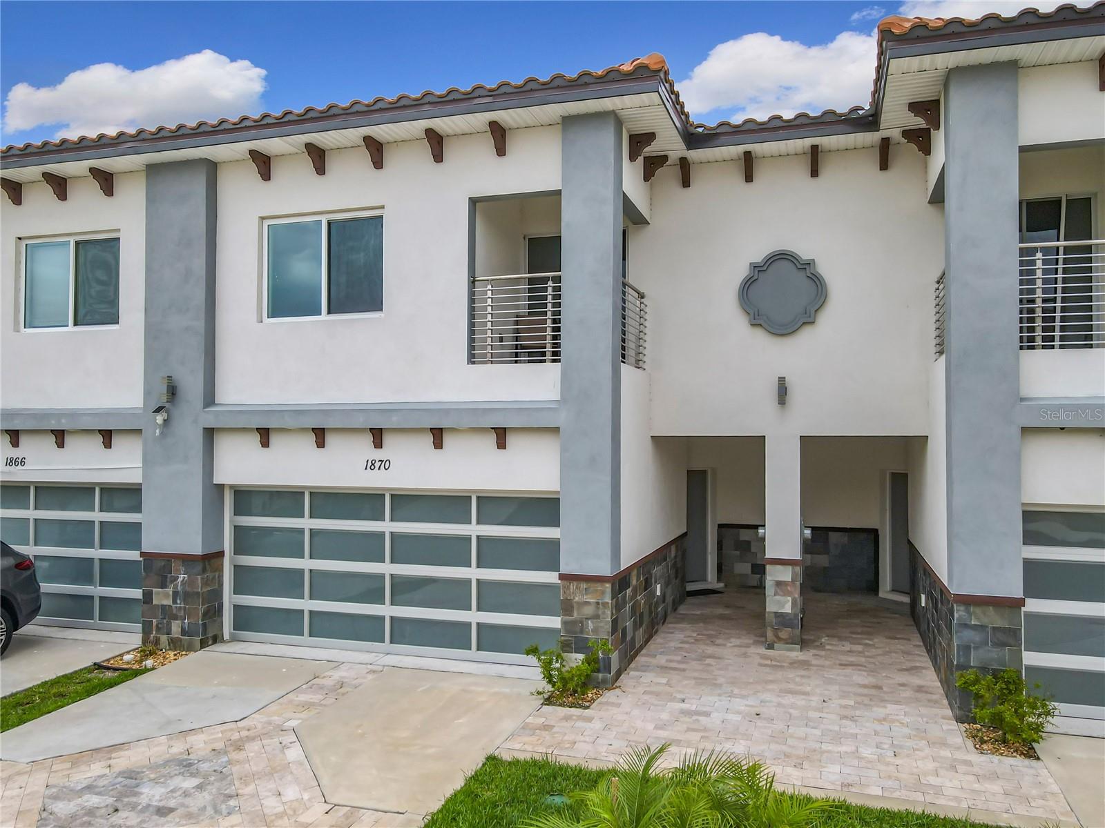 1870 BRENTWOOD COURT