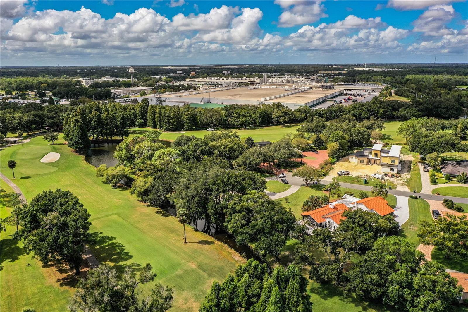 LONE PALM GOLF COURSE - Residential