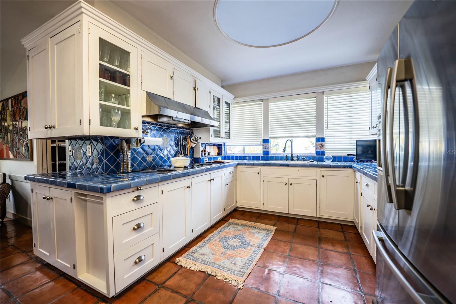 LONE PALM GOLF COURSE - Residential