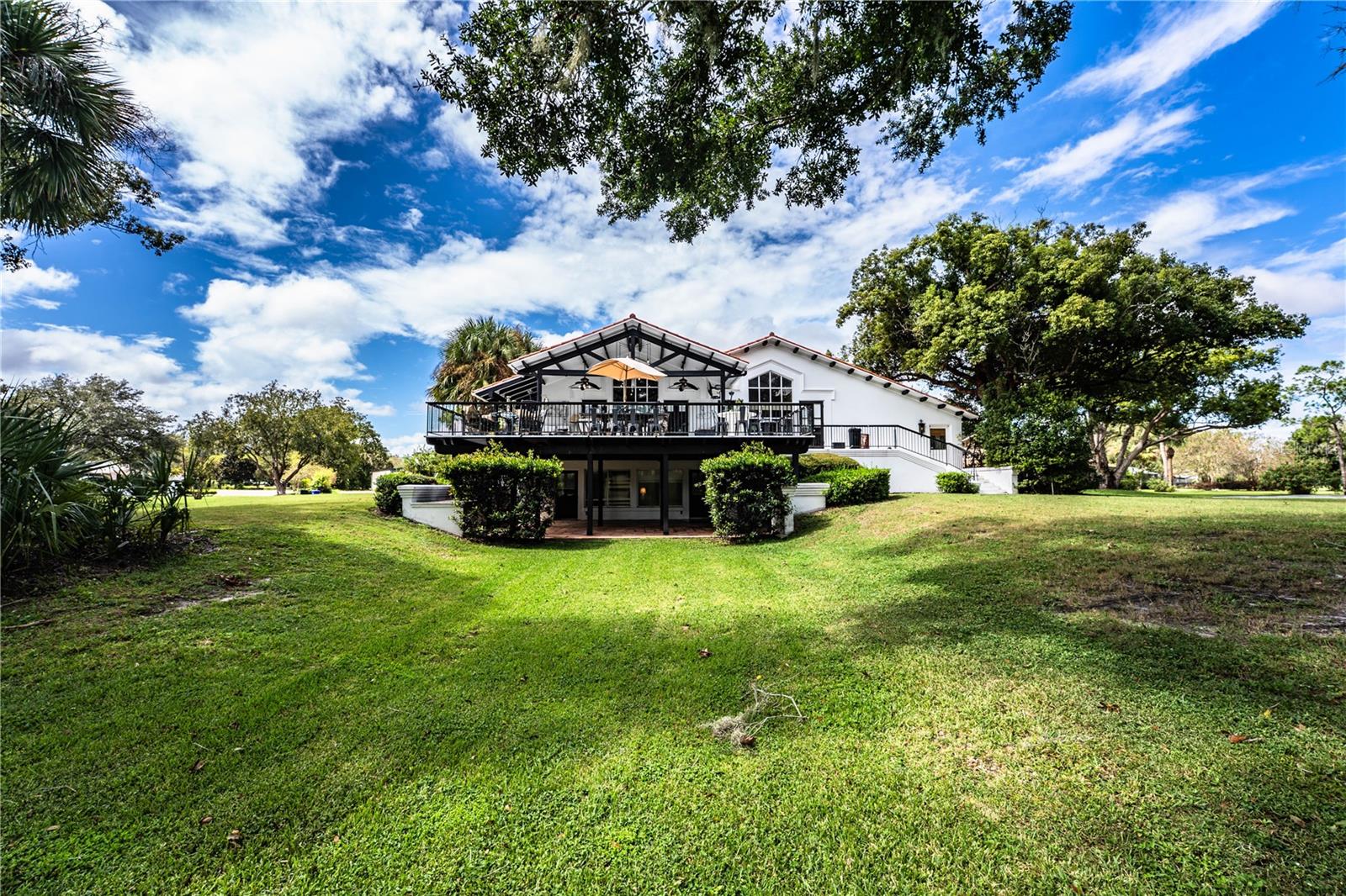 LONE PALM GOLF COURSE - Residential