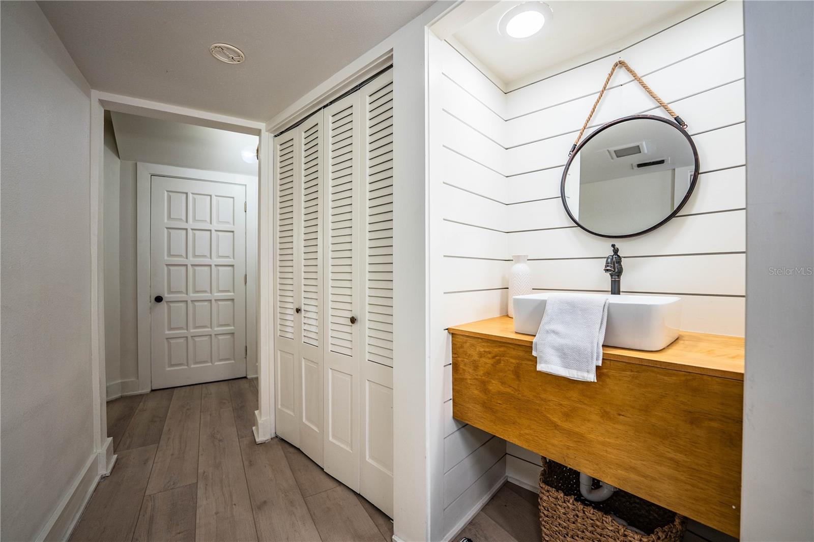 LONE PALM GOLF COURSE - Residential