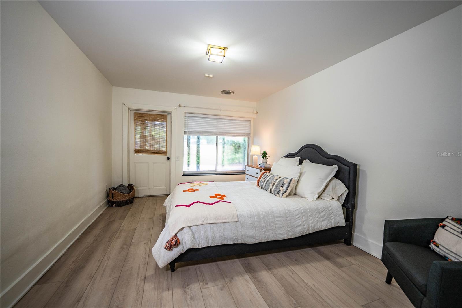 LONE PALM GOLF COURSE - Residential