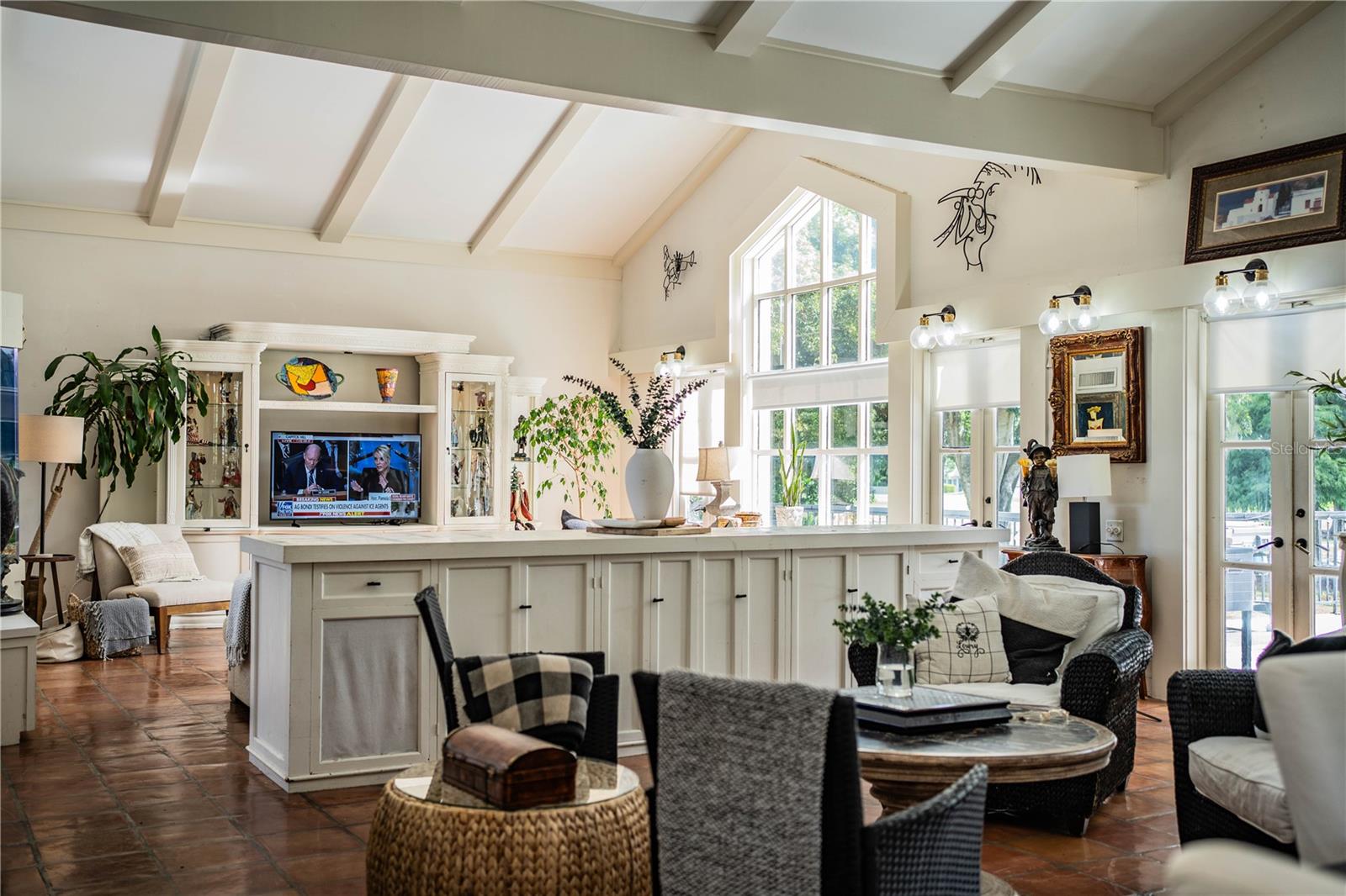 LONE PALM GOLF COURSE - Residential