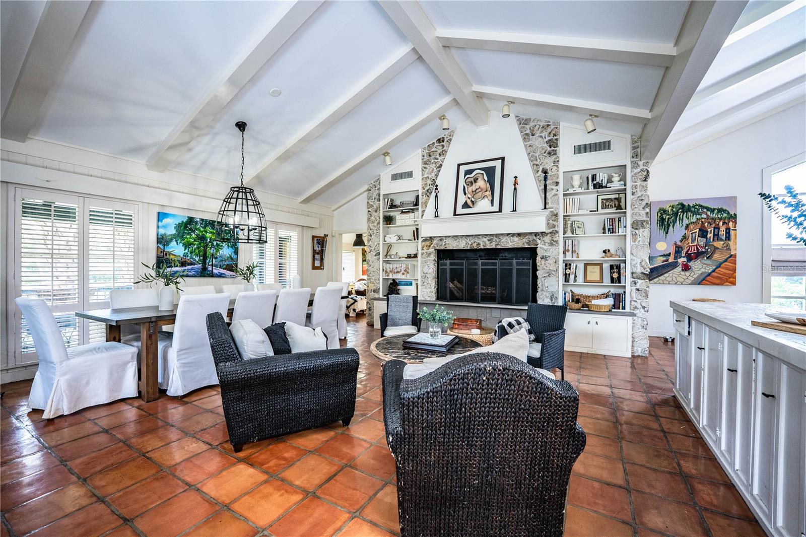 LONE PALM GOLF COURSE - Residential