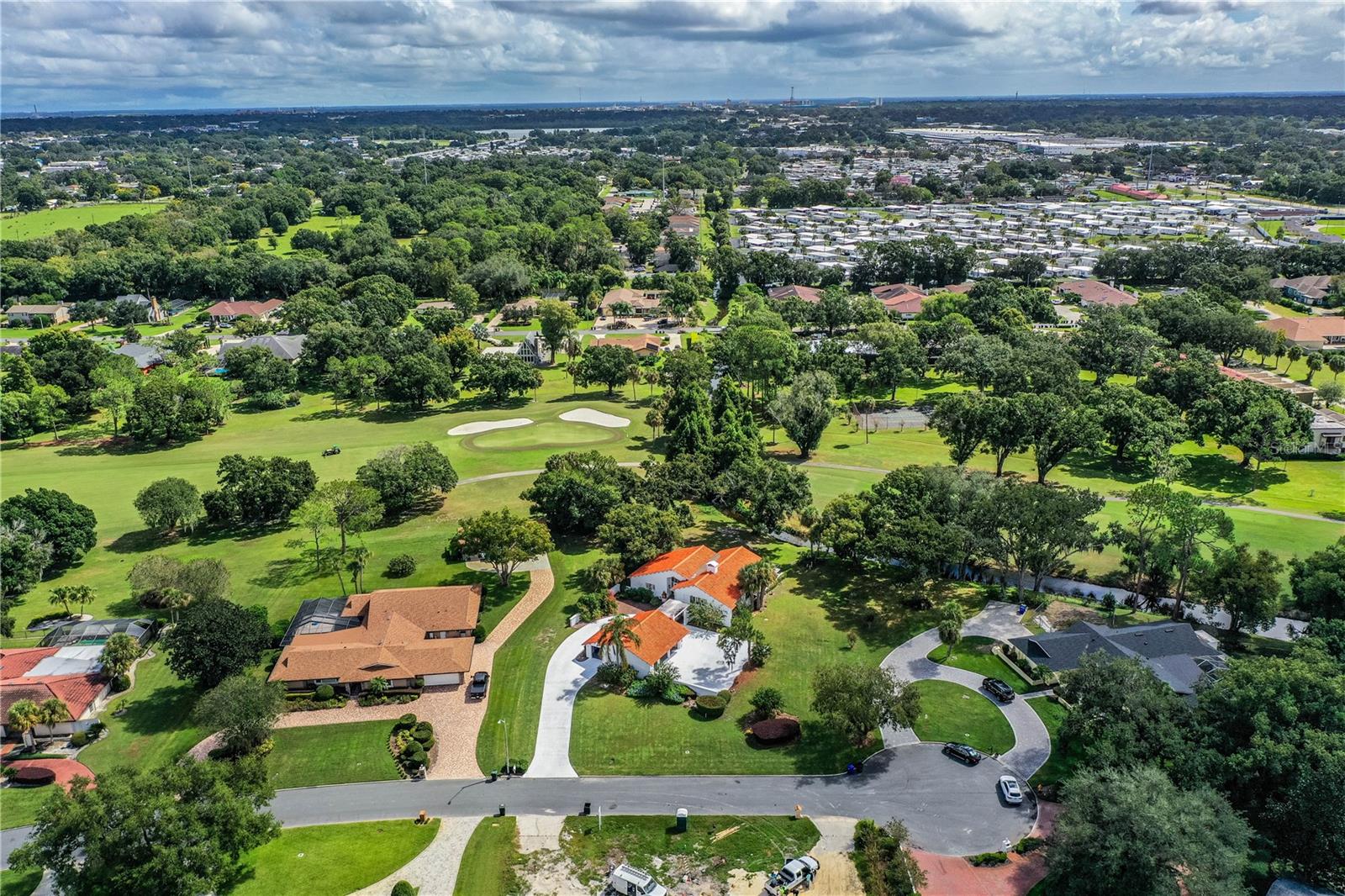 LONE PALM GOLF COURSE - Residential