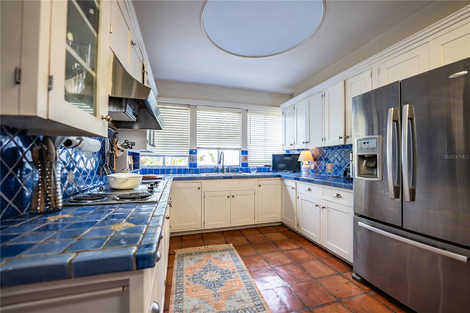 LONE PALM GOLF COURSE - Residential
