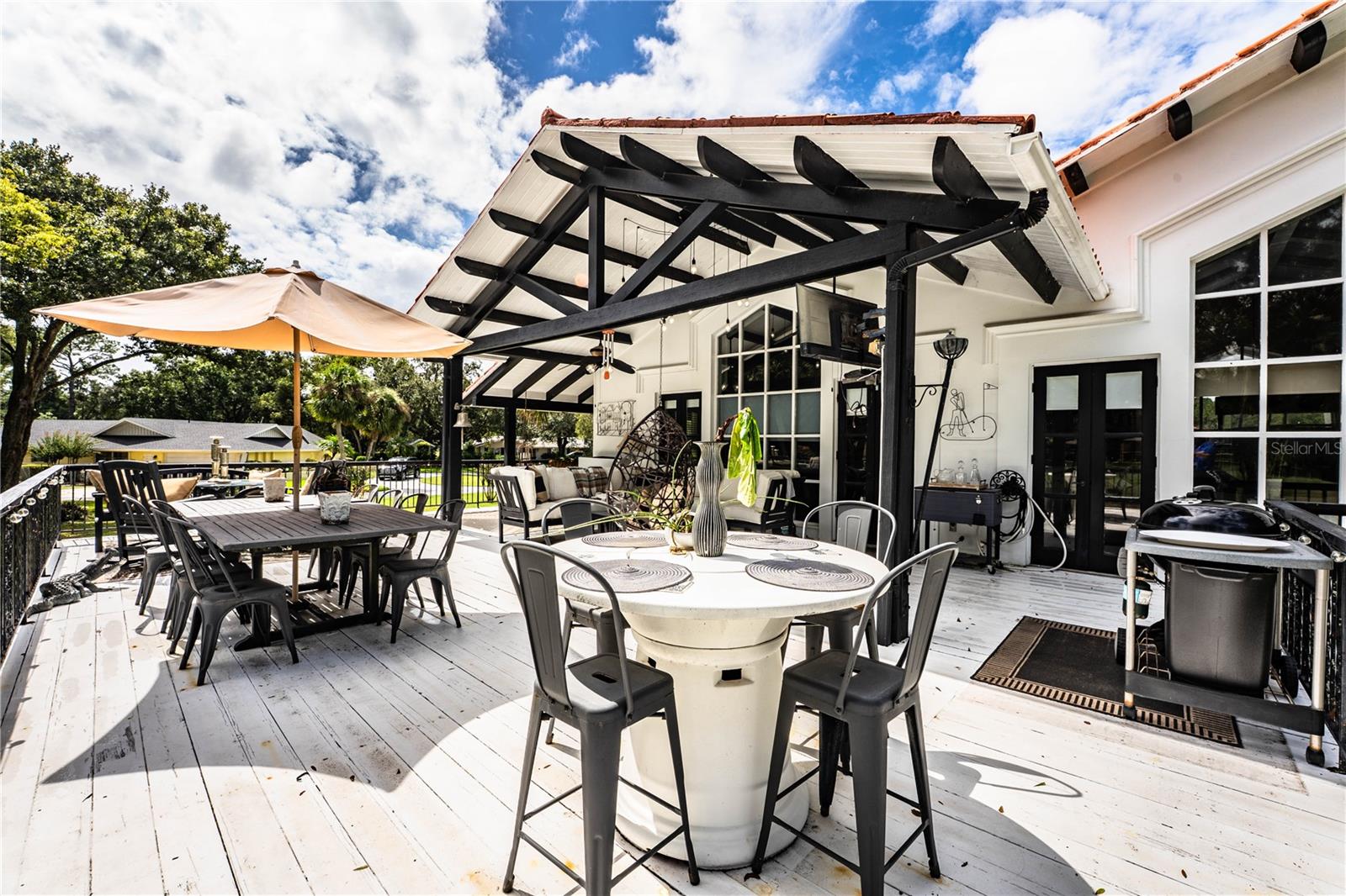 LONE PALM GOLF COURSE - Residential