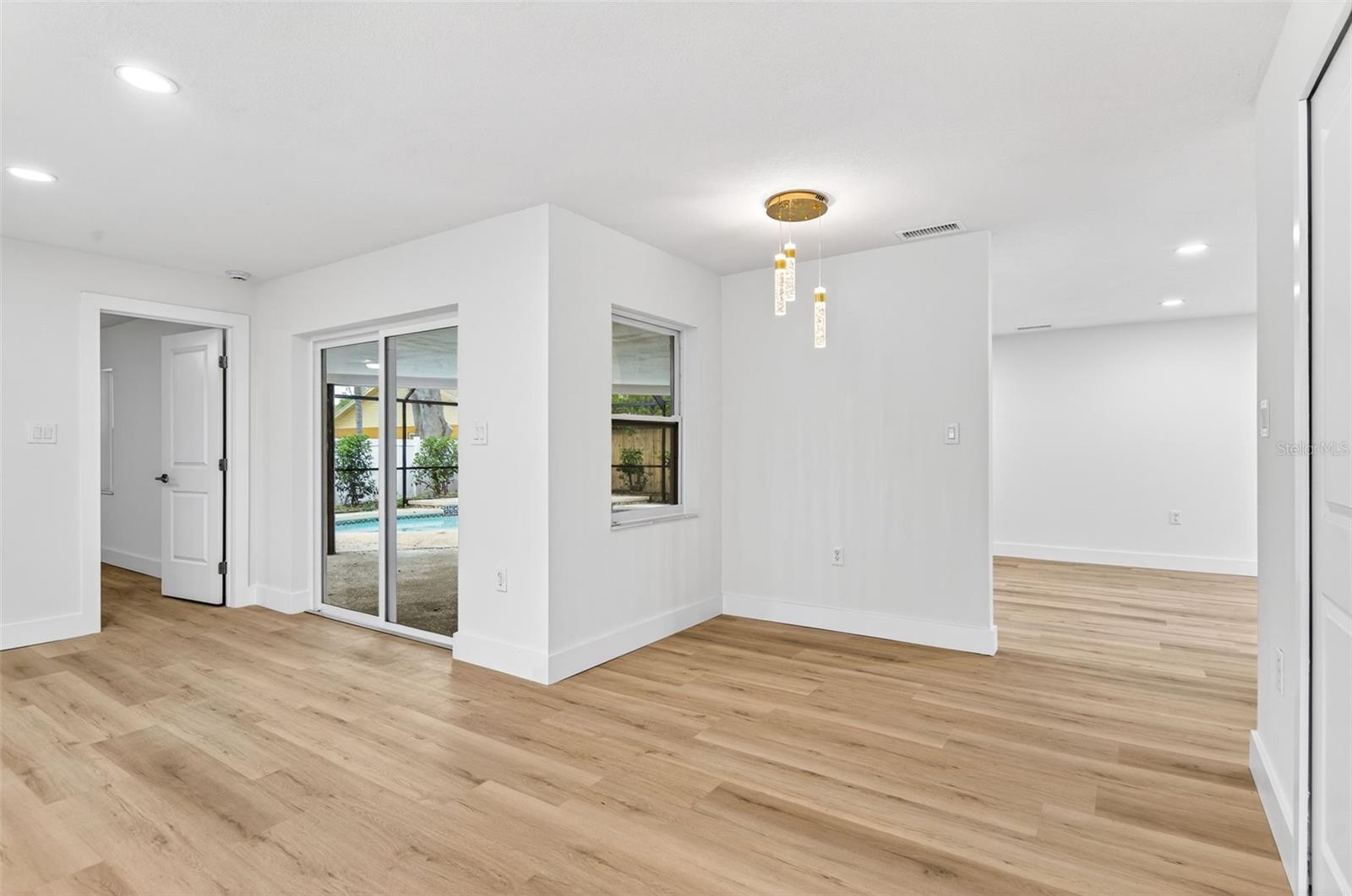 SHADY OAK FARMS - Residential