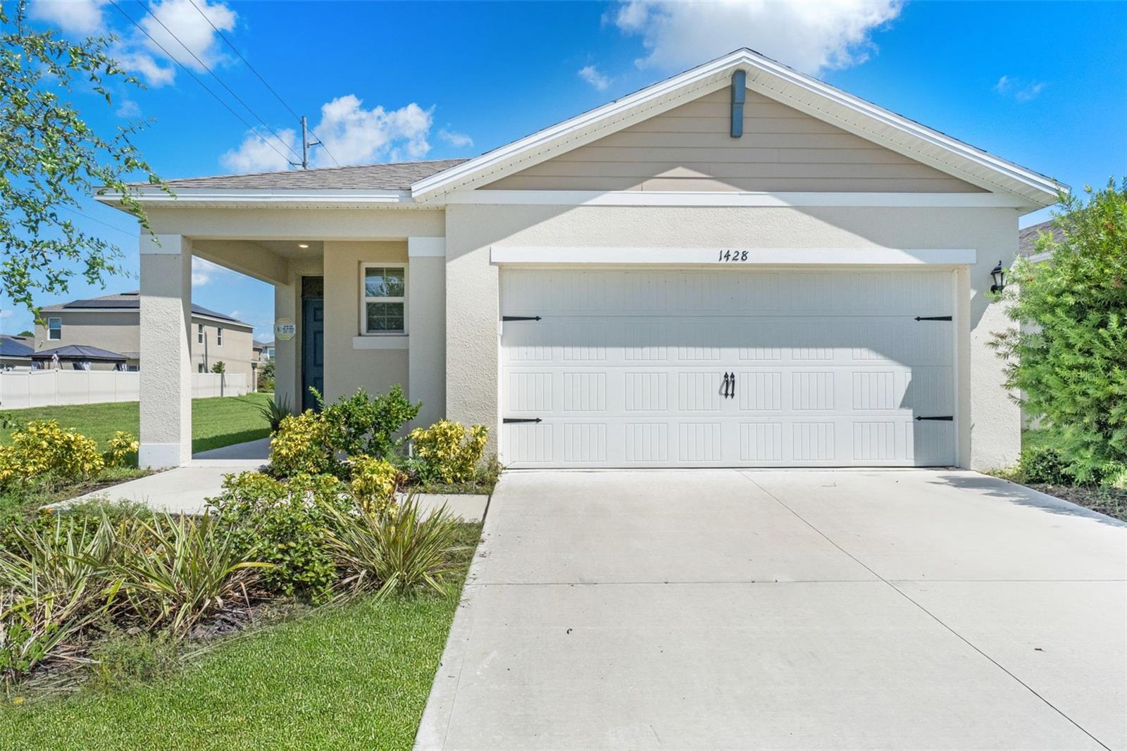 1428 BERRY LANE
