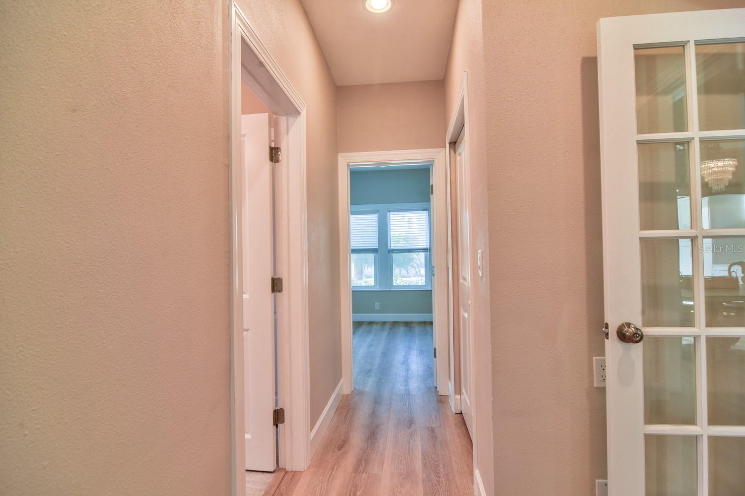 LONE PALM BEACH 1ST ADD - Residential Lease