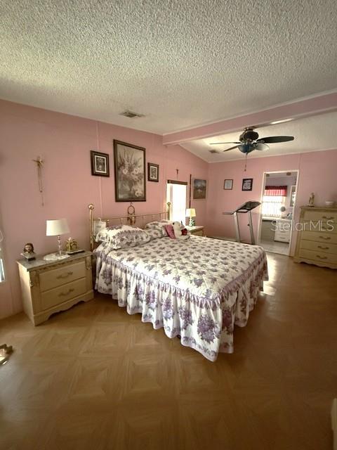 Photo of 1001 Starkey Road #190, Largo, FL 33771 (MLS # TB8552743)