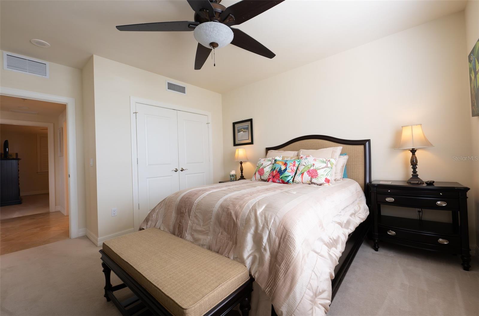 NORTH STAR YACHT CLUB - Residential