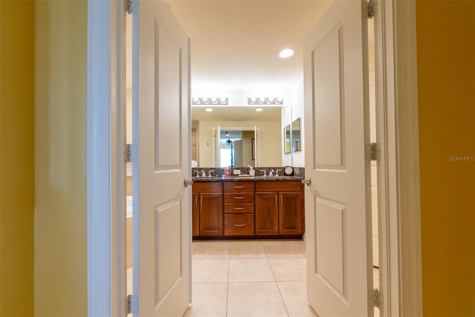 NORTH STAR YACHT CLUB - Residential