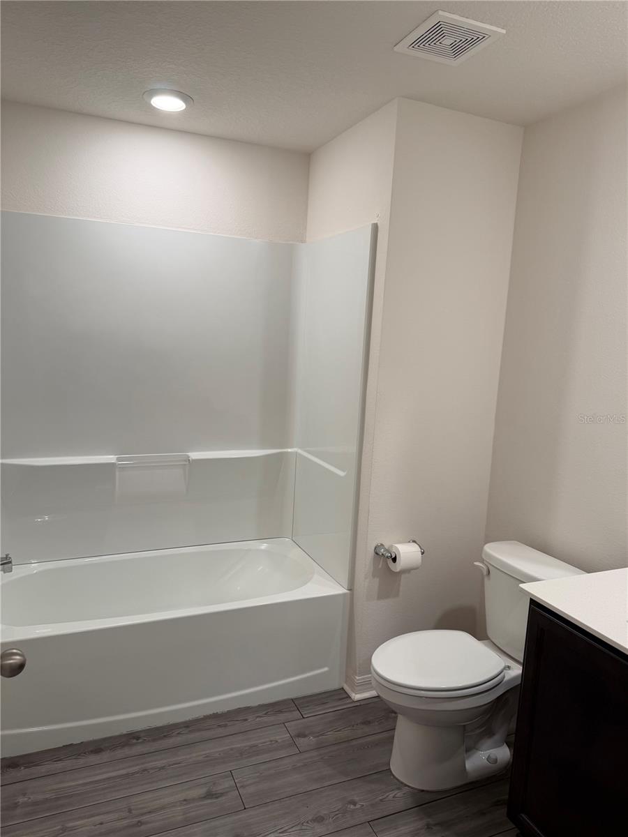 SPRING RIDGE - Residential