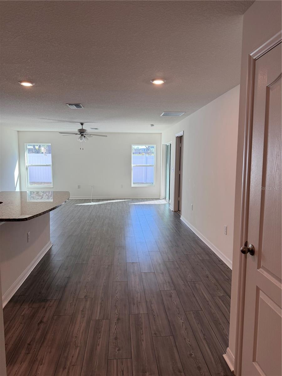 SPRING RIDGE - Residential