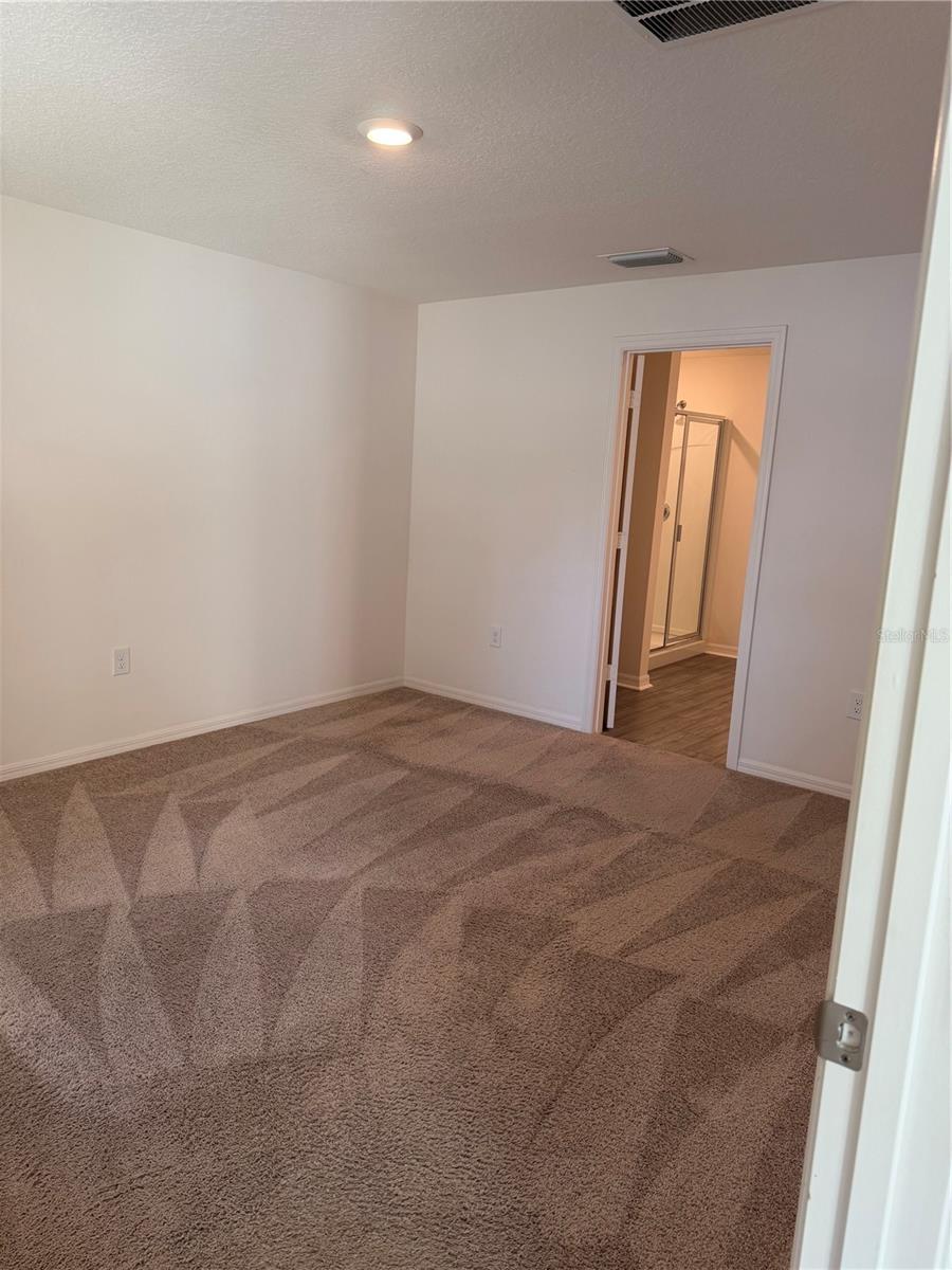 SPRING RIDGE - Residential