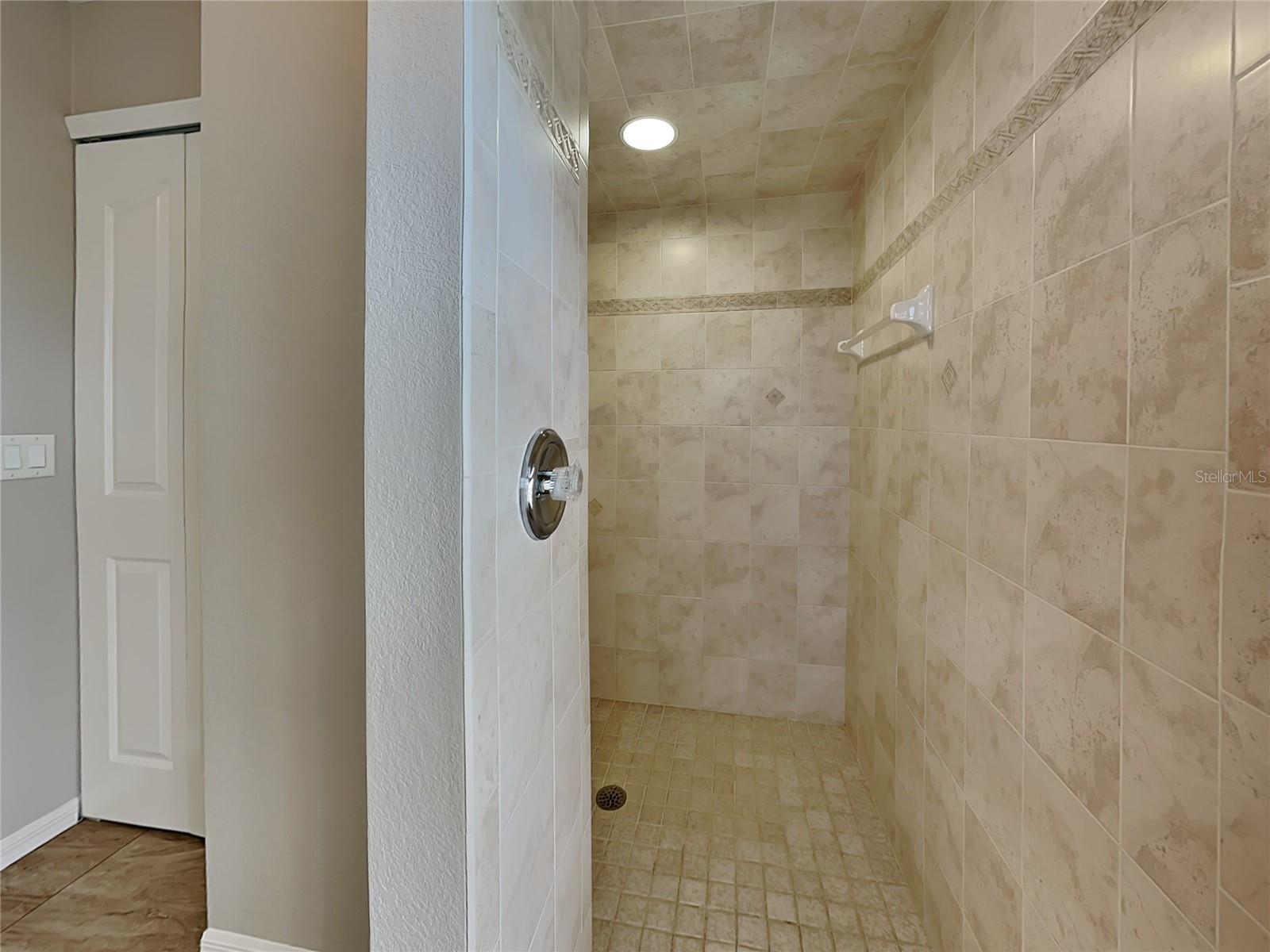 PUNTA GORDA ISLES SEC 23 - Residential Lease