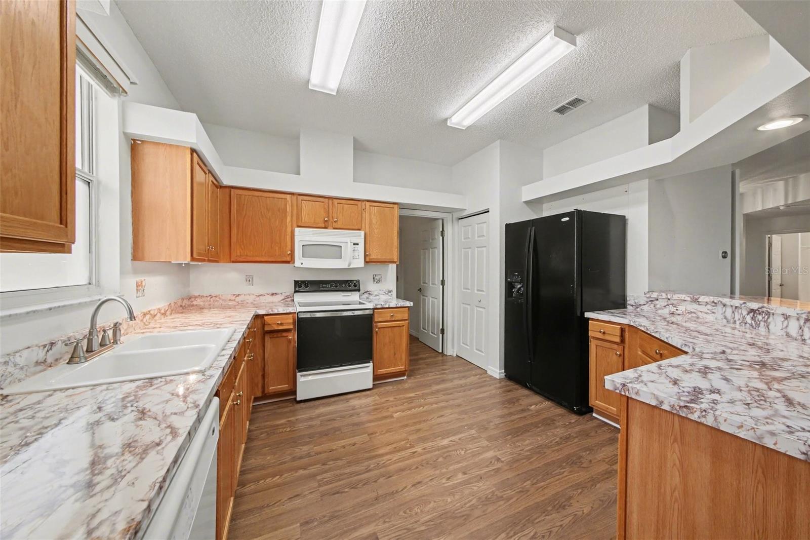 PENNBROOKE PH 01K UNITS 01 & 02 - Residential