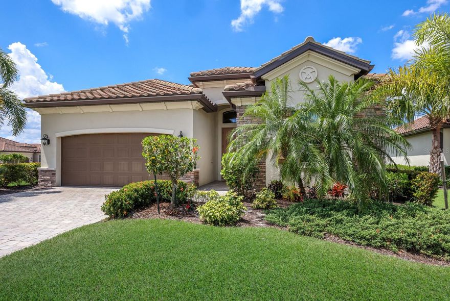 Welcome to Paradise! Enjoy an incredible stay at this beautifully designed and professionally decorated 3-bedroom + den, 3-bathroom pool home, located in the Gated Community of Lakewood National Golf & Country Club. Offered fully furnished and available for annual lease, this home sits on a large corner lot with breathtaking water and preserve views. The open-concept floor plan features a well-appointed kitchen with granite countertops, stainless steel appliances, a gas cooktop, and a spacious island — perfect for casual dining and effortless entertaining. The kitchen flows seamlessly into the dining and living areas, creating an inviting space for gatherings. The split-bedroom layout ensures privacy and plenty of room to relax after a day on the golf course, at the tiki bar, or on the racket courts. Step outside to your private oasis, complete with a heated pool and spa overlooking the serene water, plus a built-in outdoor gas kitchen — ideal for enjoying Florida’s year-round sunshine. Additional highlights include a two-car garage with storage cabinets and a full laundry room. Lakewood National’s world-class amenities include: Two 18-hole Arnold Palmer-designed championship golf courses, Resort-style pool with full-service tiki bar, Full-service spa, Staffed fitness center, Eight clay tennis courts and four pickleball courts, Two bocce ball courts, Brand-new Grand Clubhouse — a vibrant hub for social events and dining. You'll love the unbeatable location — just minutes from Gulf Coast beaches, top shopping, dining, and easy access to I-75 and all of Lakewood Ranch. Membership transfers for just $600 — and you pay only the cart fee to play!
Don’t miss your chance to lock in this stunning vacation rental. Life is what you live, style is how you live it! Monthly rentals less than 6 months include utilities and are subject to sales and Resort Taxes (13%). **In Season December 2026 - April 2026 ($13,000)** Leased through April 2026.
