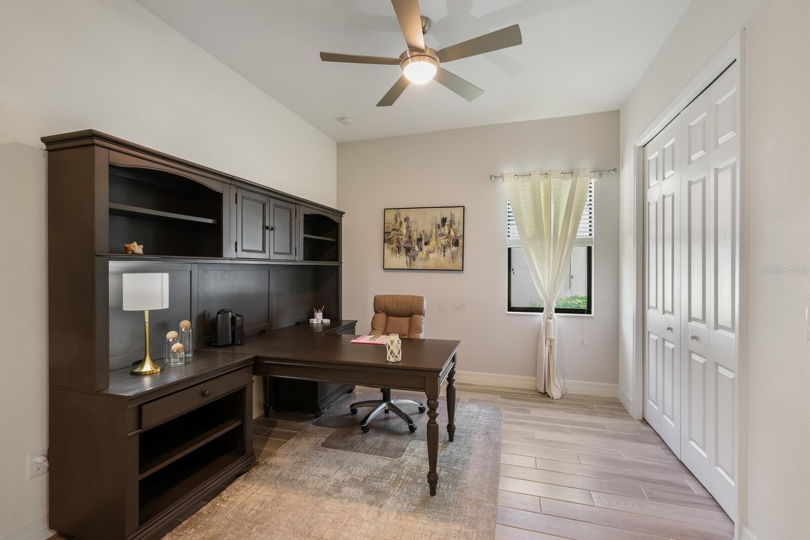 LAKEWOOD NATIONAL - Residential Lease