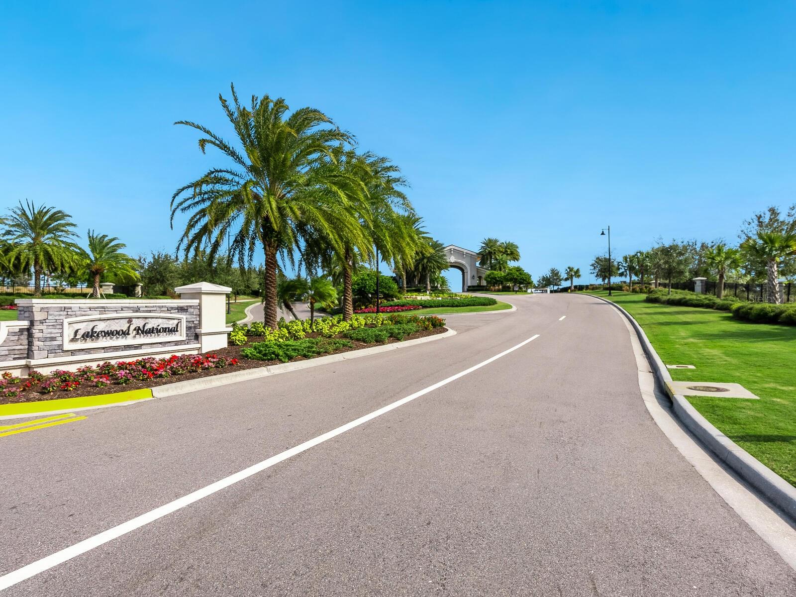 LAKEWOOD NATIONAL - Residential Lease