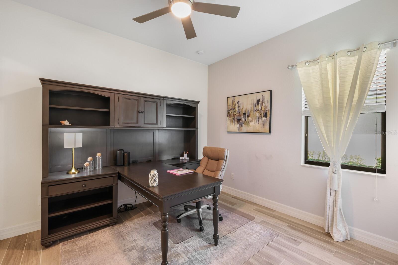 LAKEWOOD NATIONAL - Residential Lease