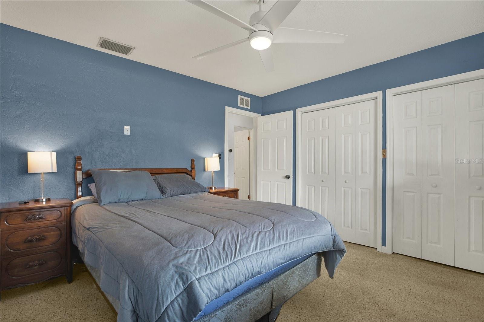 PINEBROOK MANOR - Residential