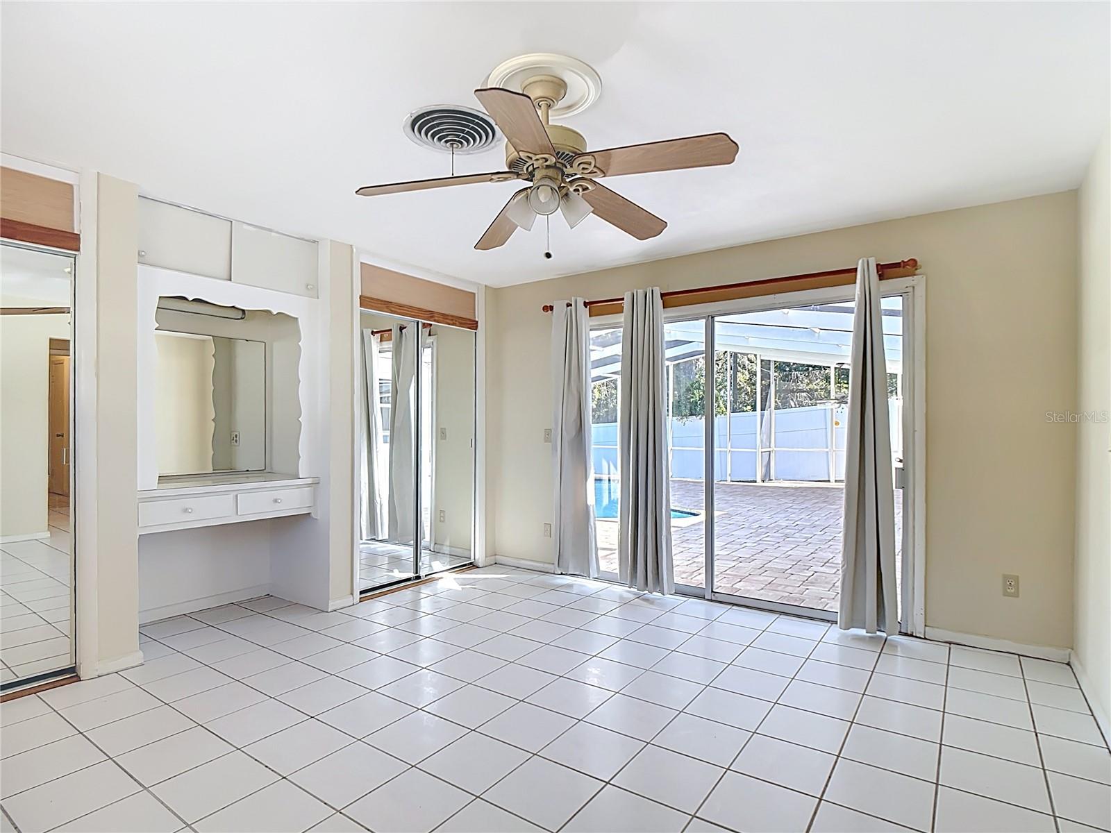 LEASNICK PARK - Residential